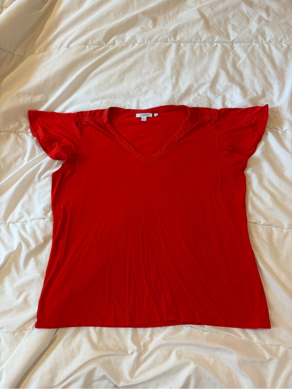 Chico’s Women's Red V-Neck Short Sleeve Tee